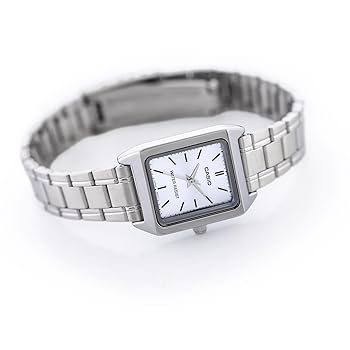 LTP-V007D-2EUDF-PIC2 ساعت زنانه Casio LTP‑V007D‑2EUDF با طراحی مربعی کلاسیک، صفحه سفید و بند استیل ضدزنگ