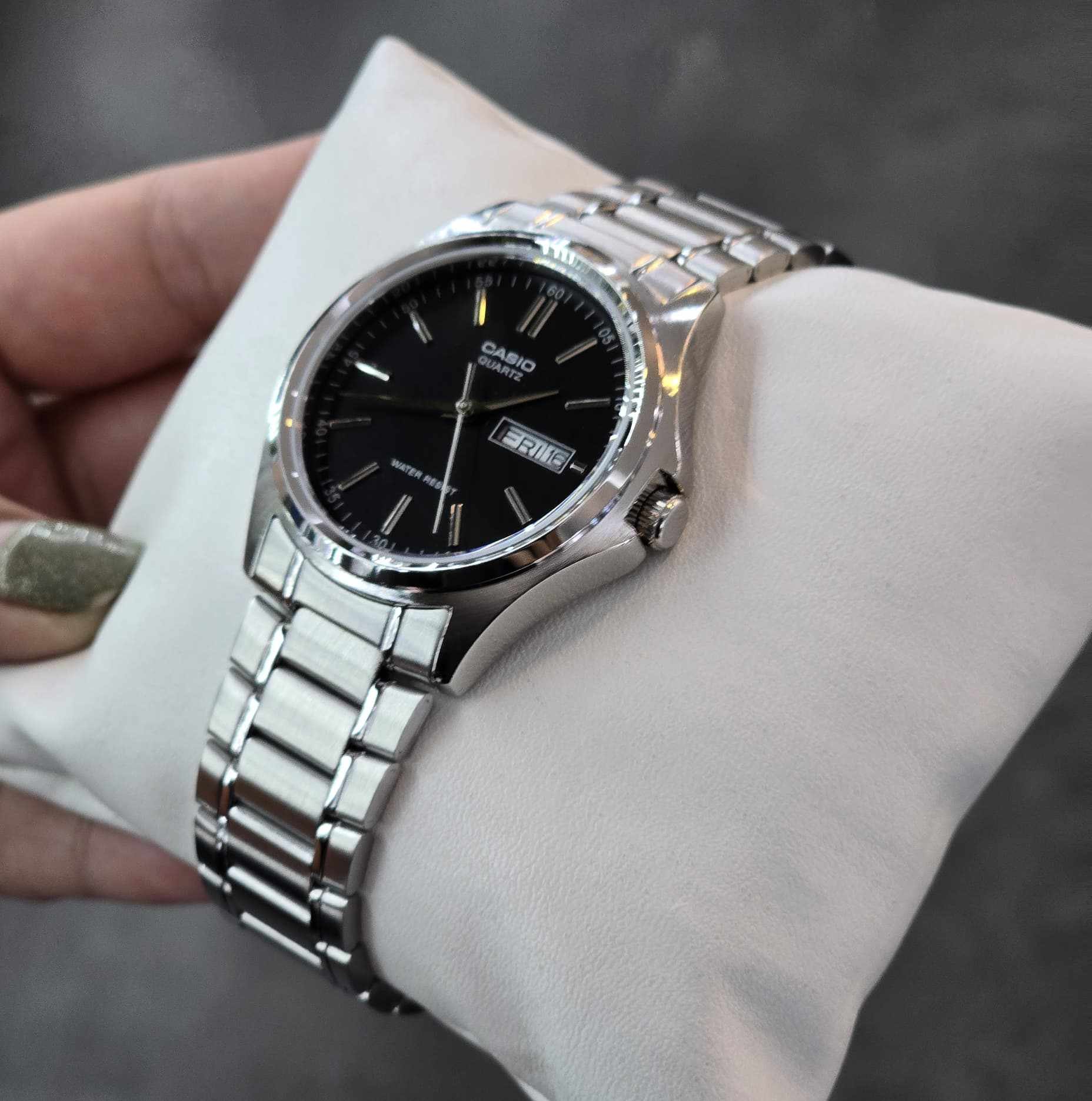 Casio MTP-1239D-1A-4 ساعت کاسیو MTP-1239D-1A کلاسیک مردانه با صفحه مشکی و بند استیل نقرهای